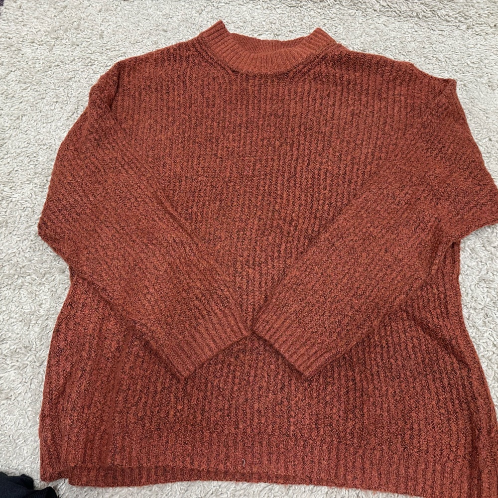 American eagle women’s sweater